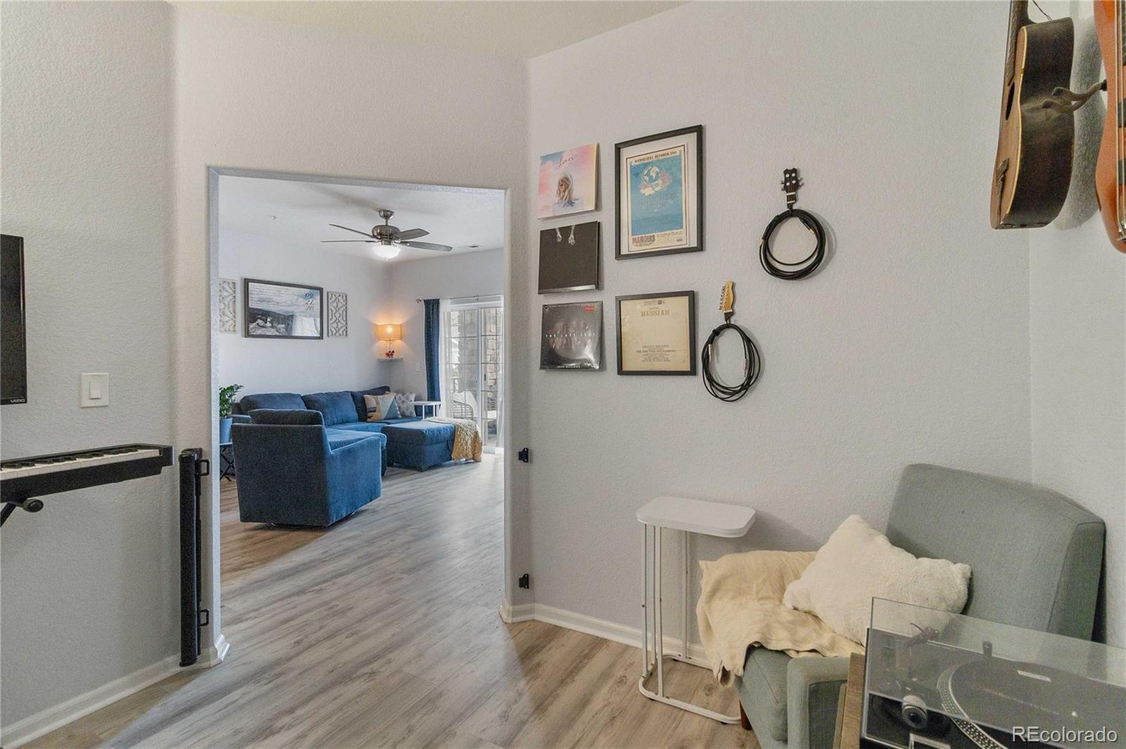 MLS Image #14 for 5255  memphis street,denver, Colorado