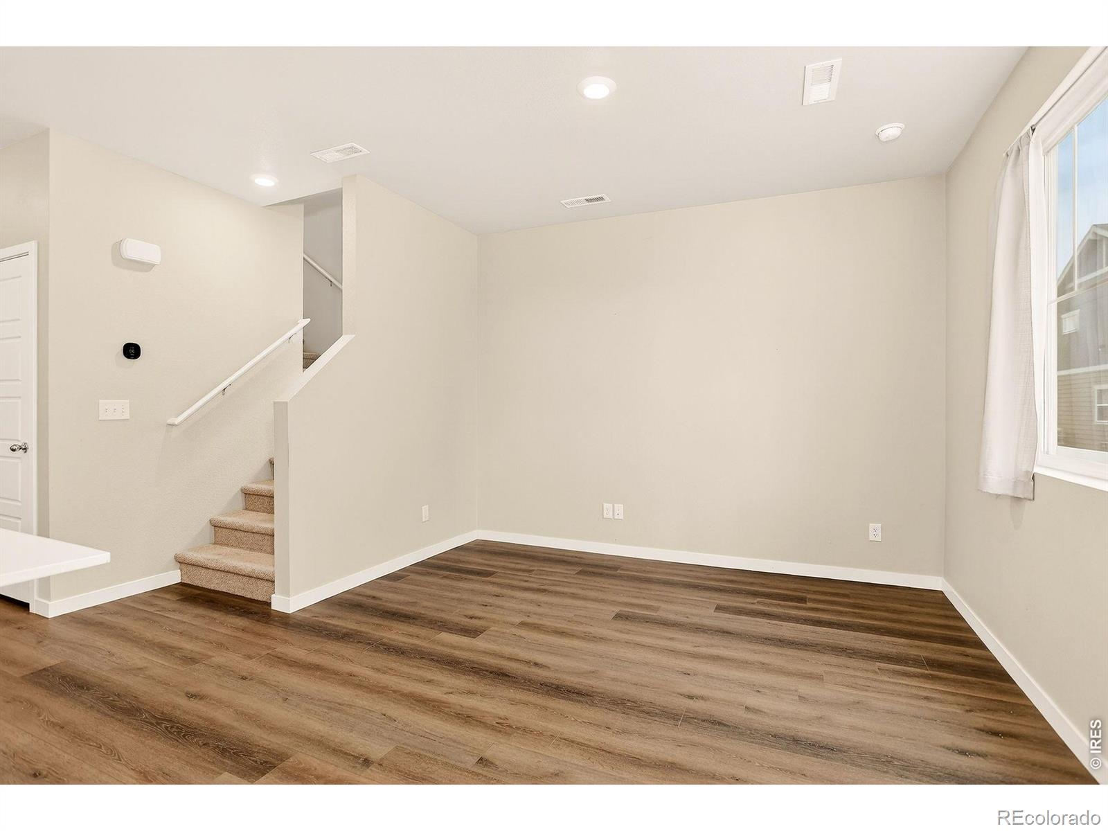 MLS Image #4 for 307  penguin street,johnstown, Colorado