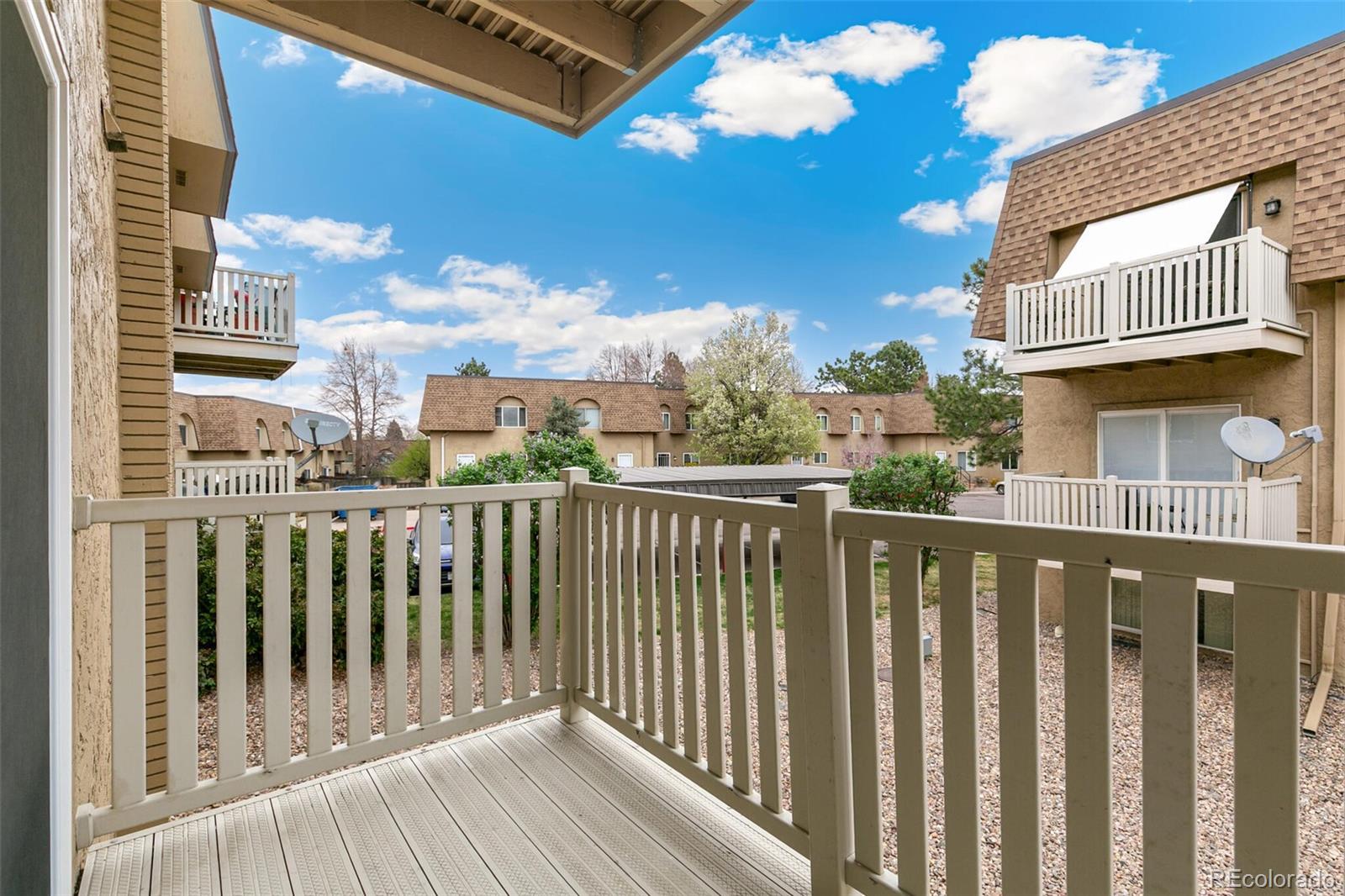 MLS Image #5 for 7335 e quincy avenue,denver, Colorado