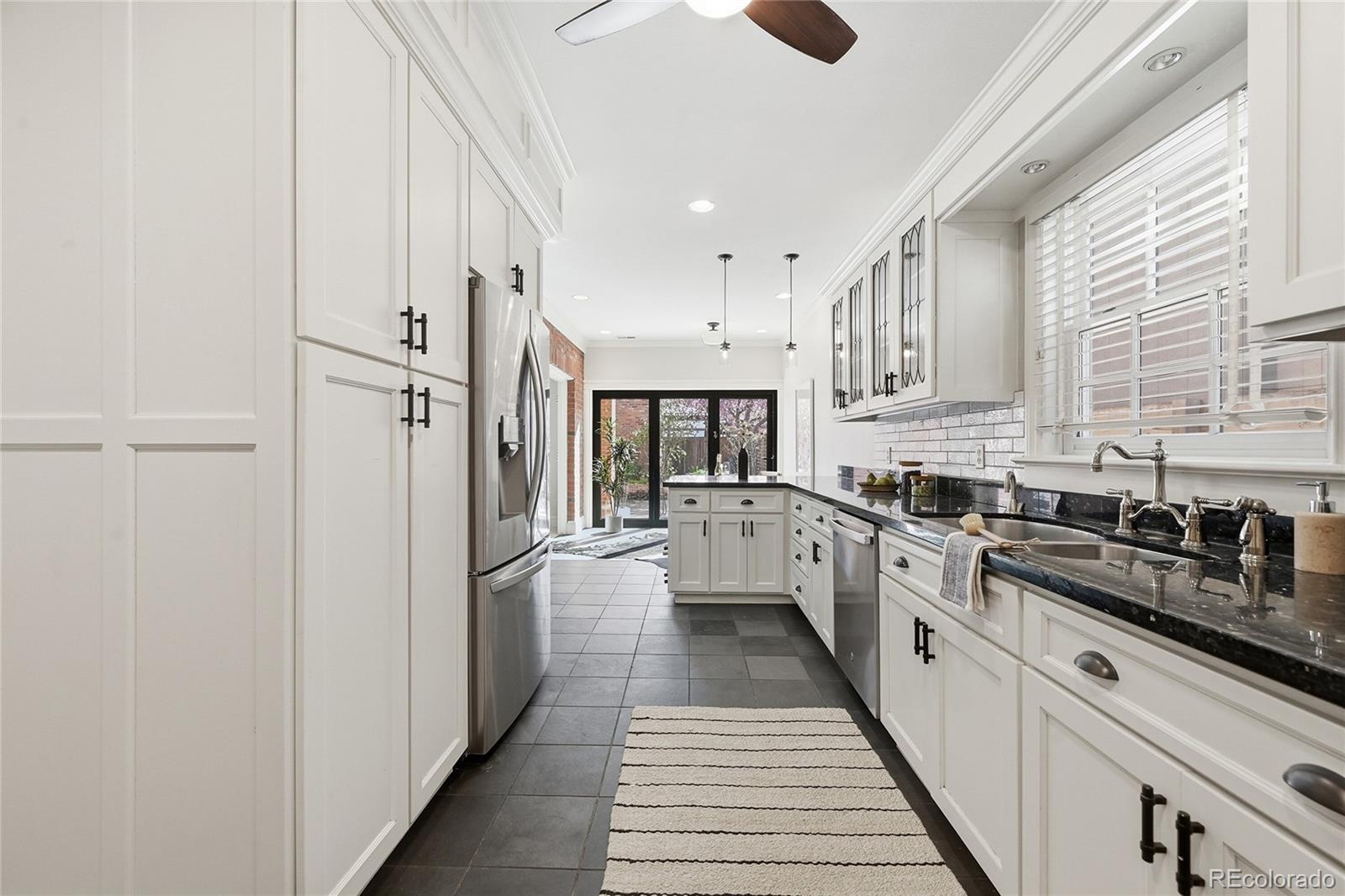 MLS Image #10 for 322 s humboldt street,denver, Colorado