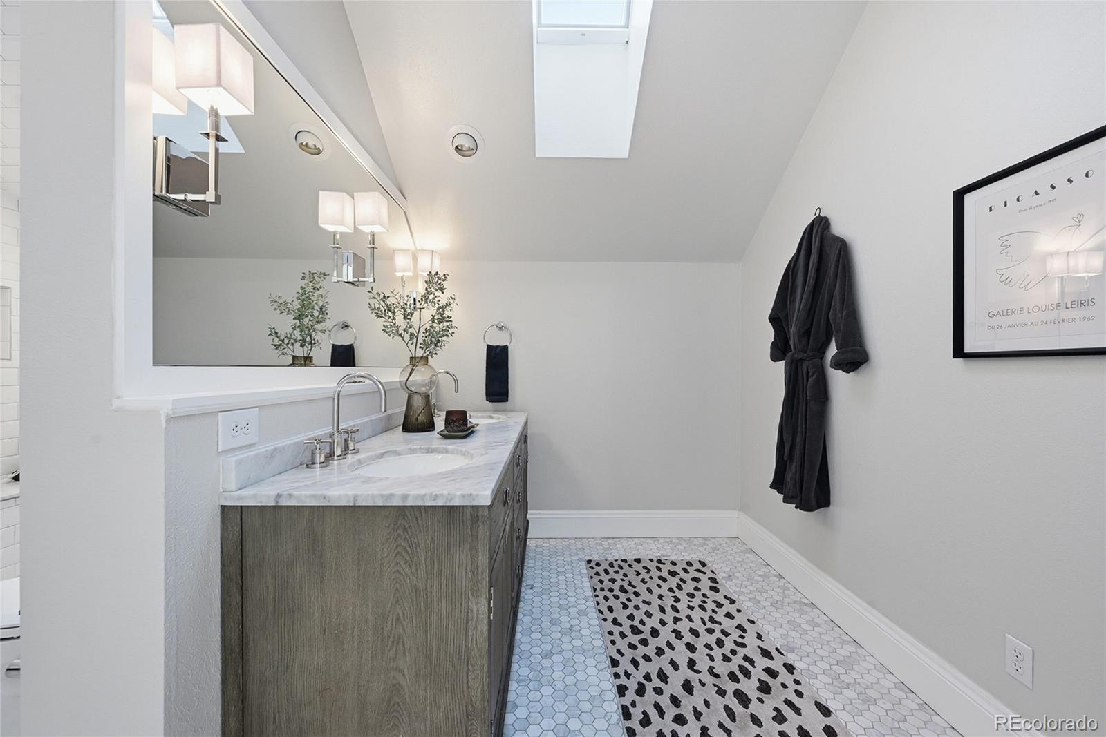 MLS Image #34 for 322 s humboldt street,denver, Colorado
