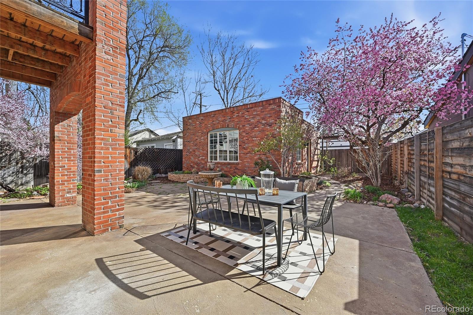 MLS Image #38 for 322 s humboldt street,denver, Colorado