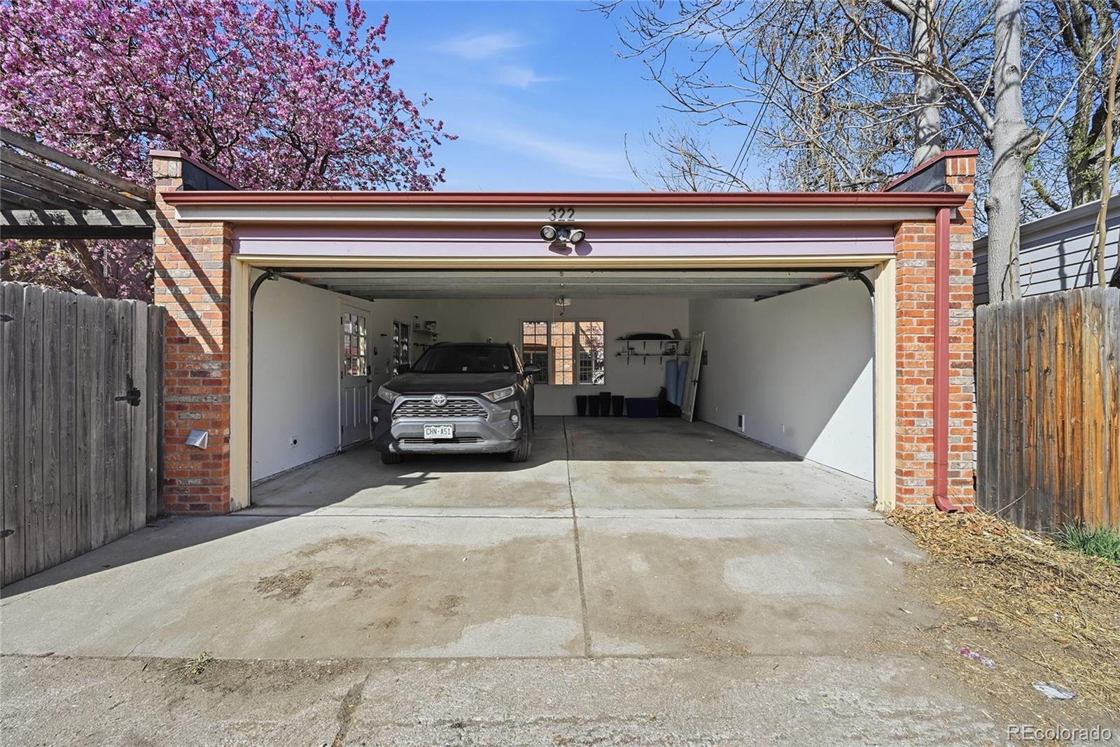 MLS Image #39 for 322 s humboldt street,denver, Colorado