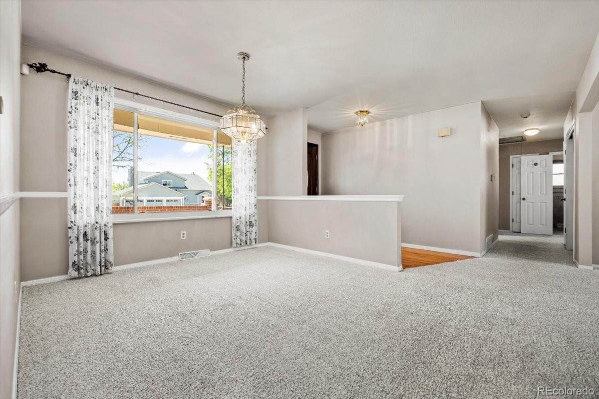 MLS Image #2 for 5477 s cimarron road,littleton, Colorado