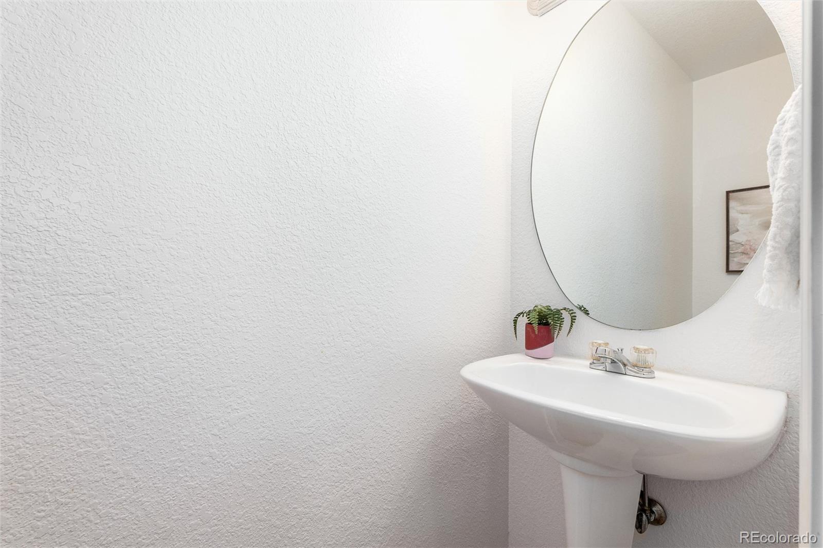 MLS Image #24 for 23501  alamo place,aurora, Colorado