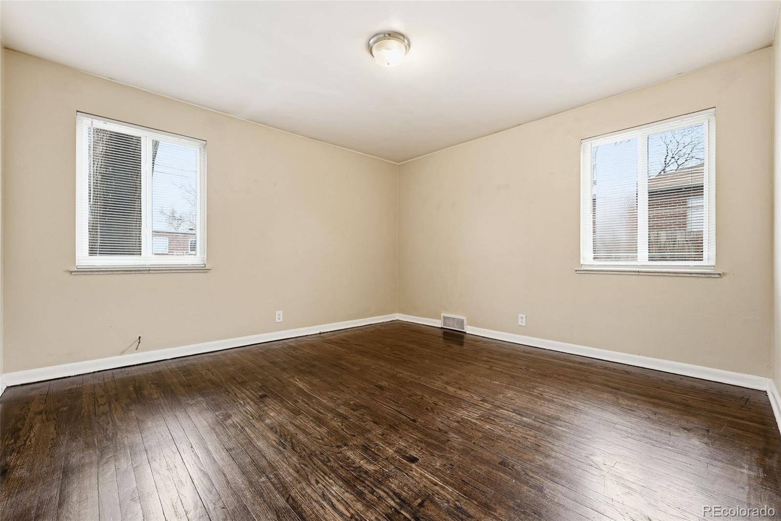 MLS Image #12 for 1717  clinton street,aurora, Colorado