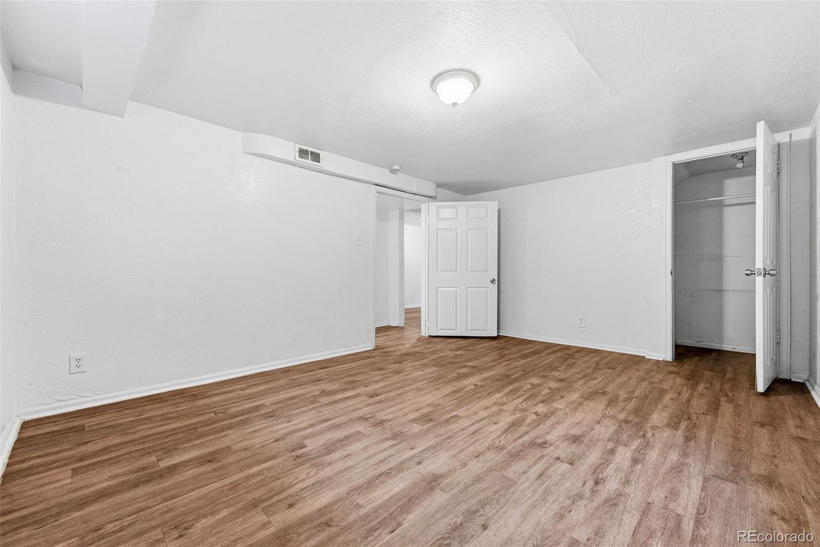 MLS Image #21 for 1717  clinton street,aurora, Colorado