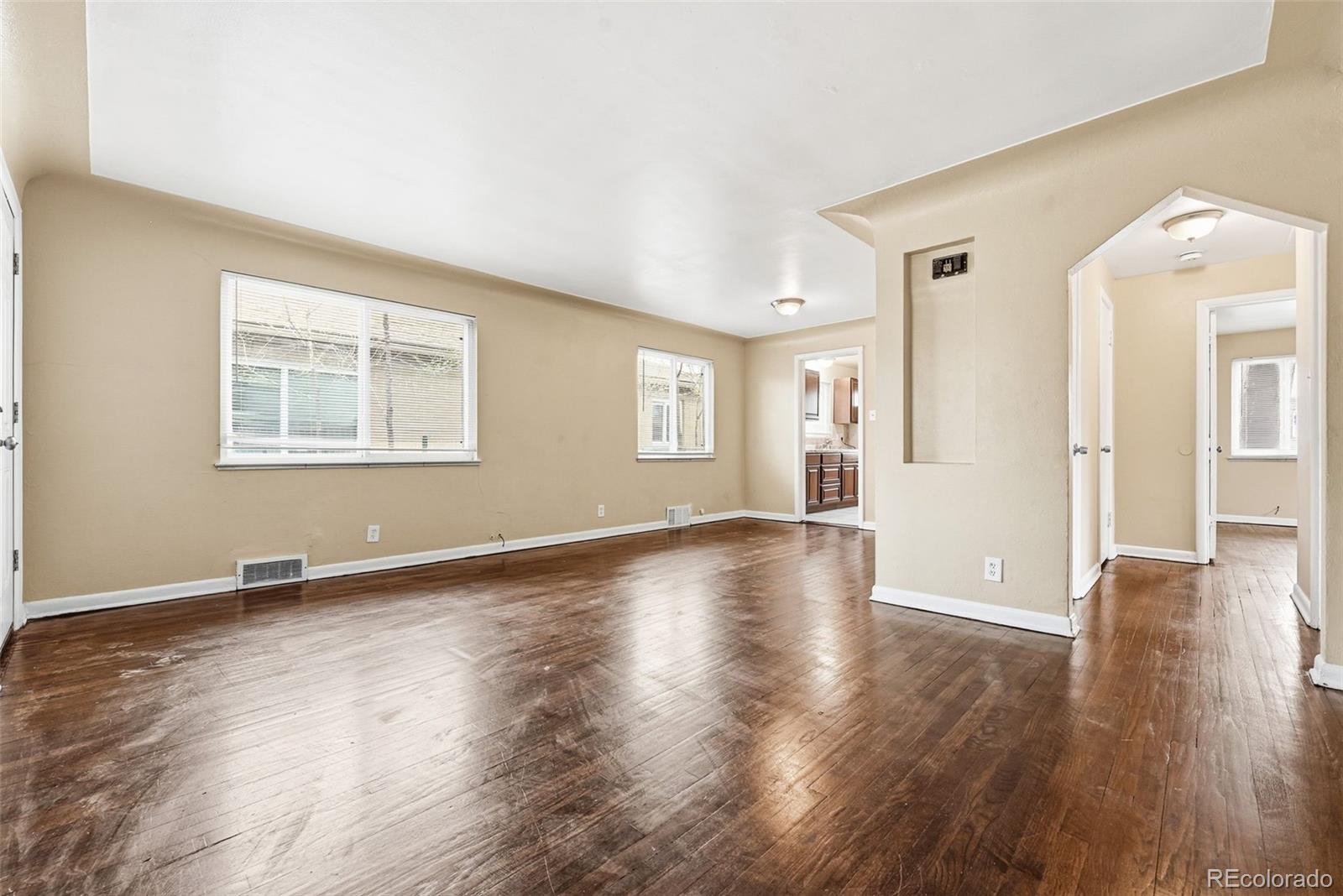 MLS Image #4 for 1717  clinton street,aurora, Colorado