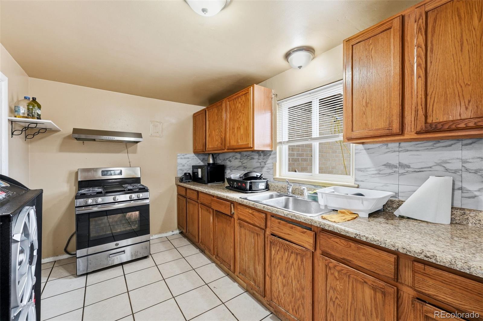MLS Image #49 for 1717  clinton street,aurora, Colorado