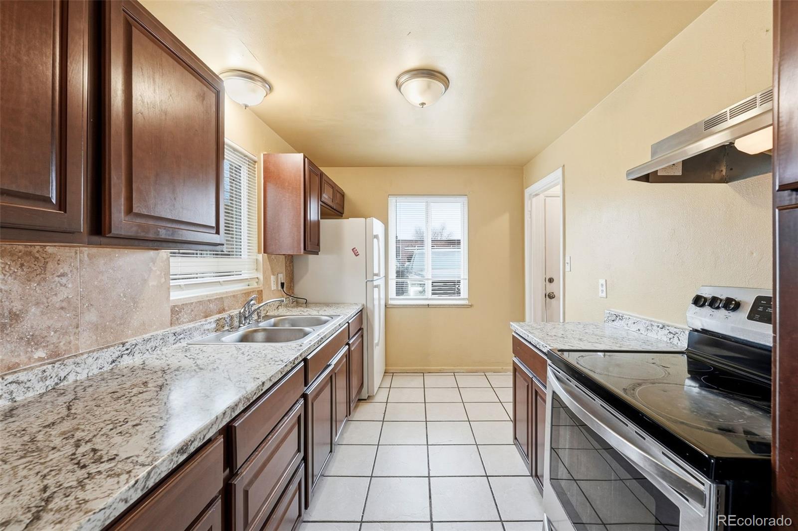 MLS Image #9 for 1717  clinton street,aurora, Colorado