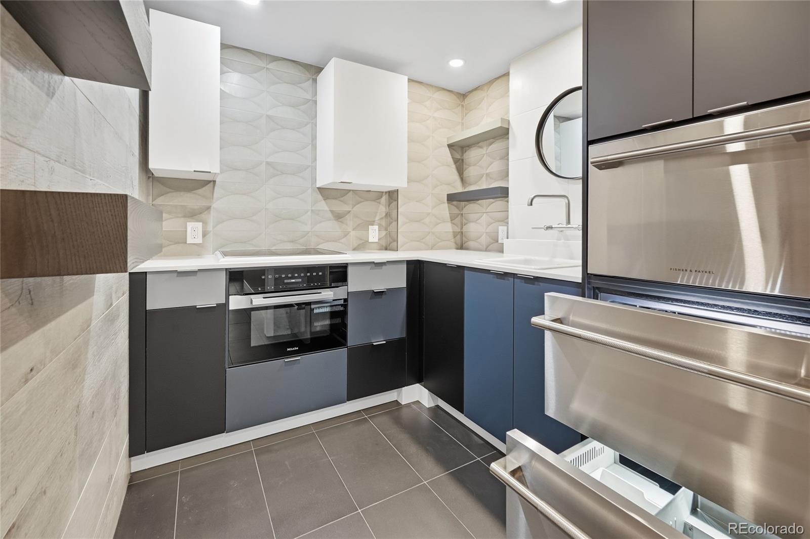 MLS Image #44 for 2483 w caithness place,denver, Colorado