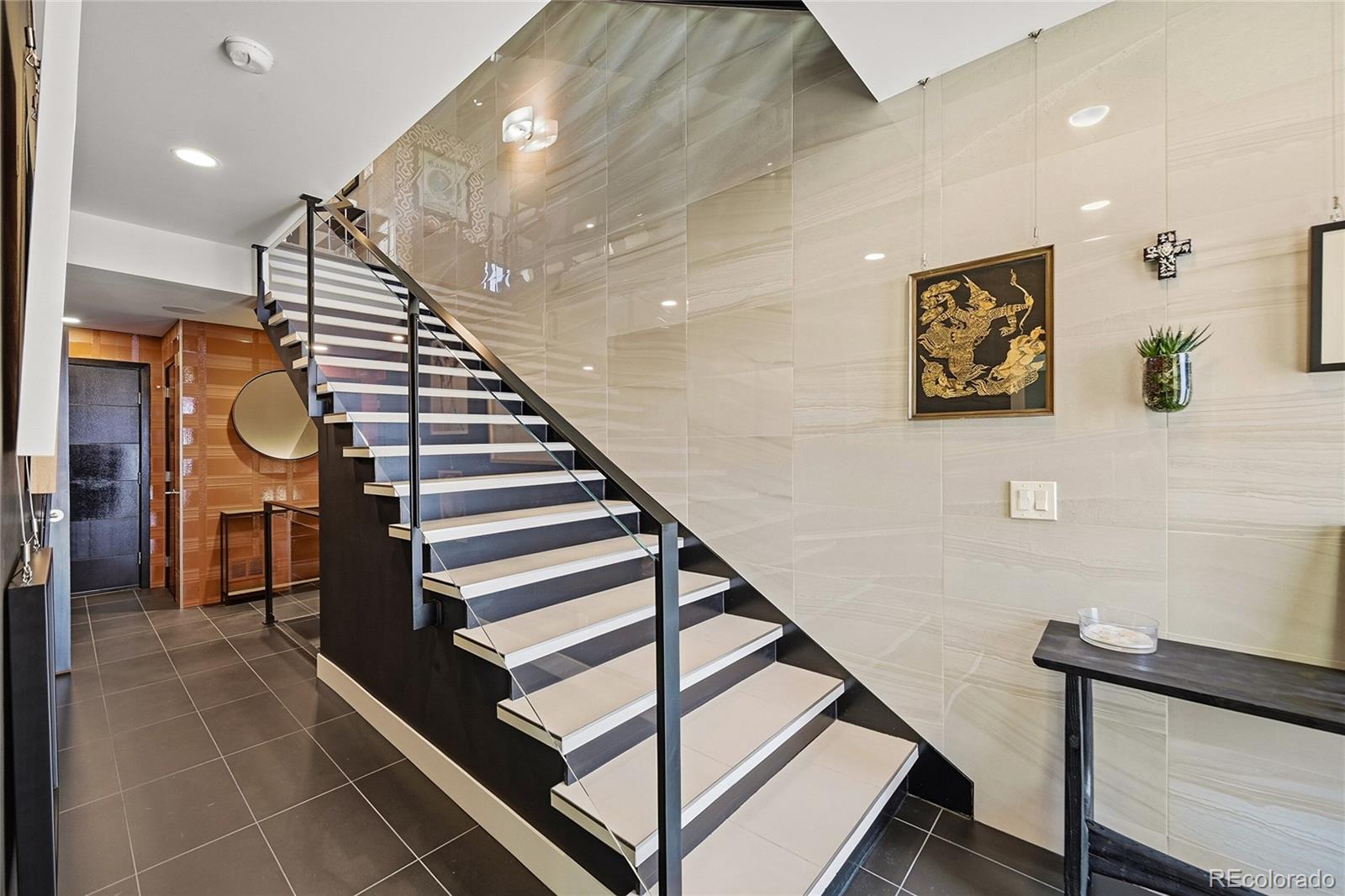 MLS Image #7 for 2483 w caithness place,denver, Colorado