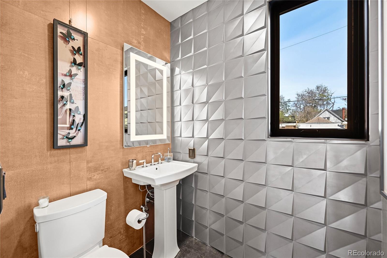 MLS Image #9 for 2483 w caithness place,denver, Colorado