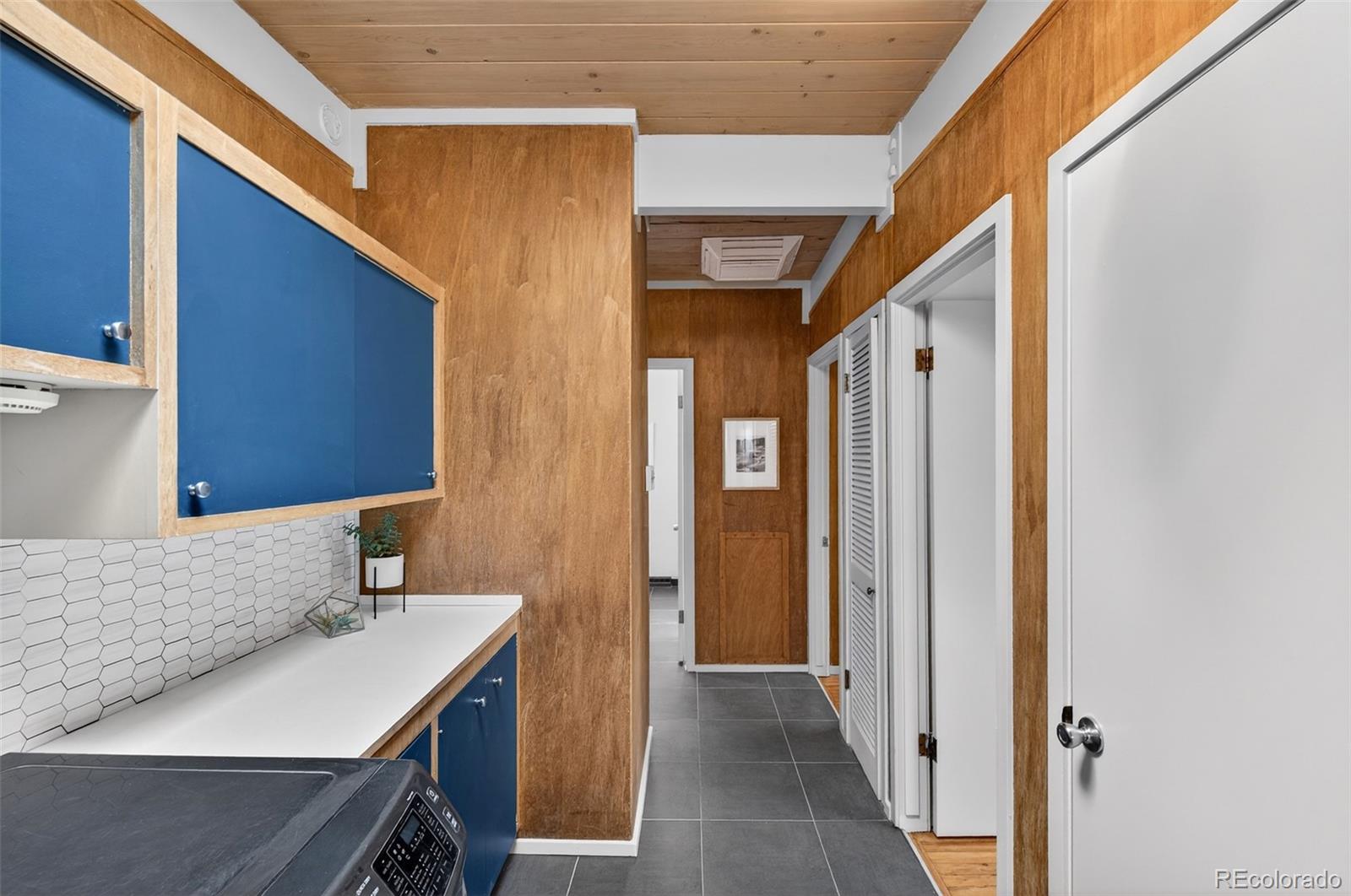 MLS Image #20 for 1848 s jasmine street,denver, Colorado
