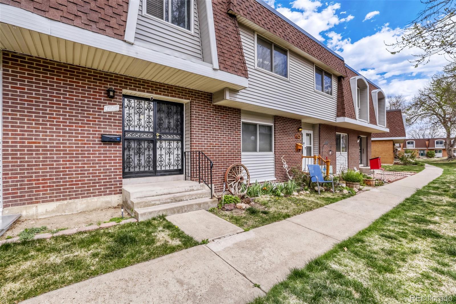 MLS Image #2 for 625 s xenon court ,lakewood, Colorado