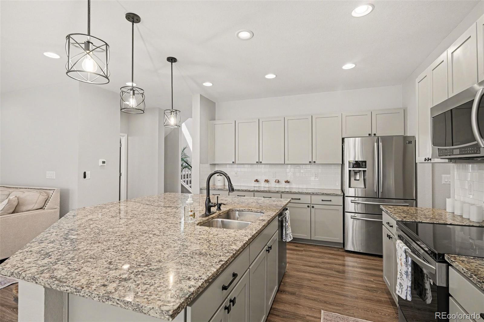 MLS Image #8 for 4726  hannibal street,denver, Colorado
