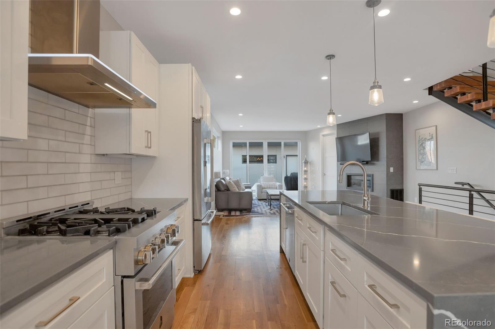 MLS Image #5 for 3644  vallejo street,denver, Colorado