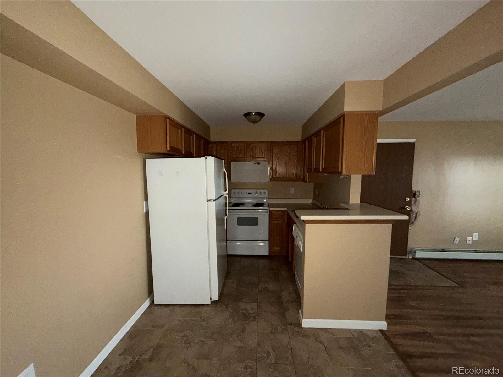 MLS Image #15 for 10150 e virginia avenue 18-107,denver, Colorado