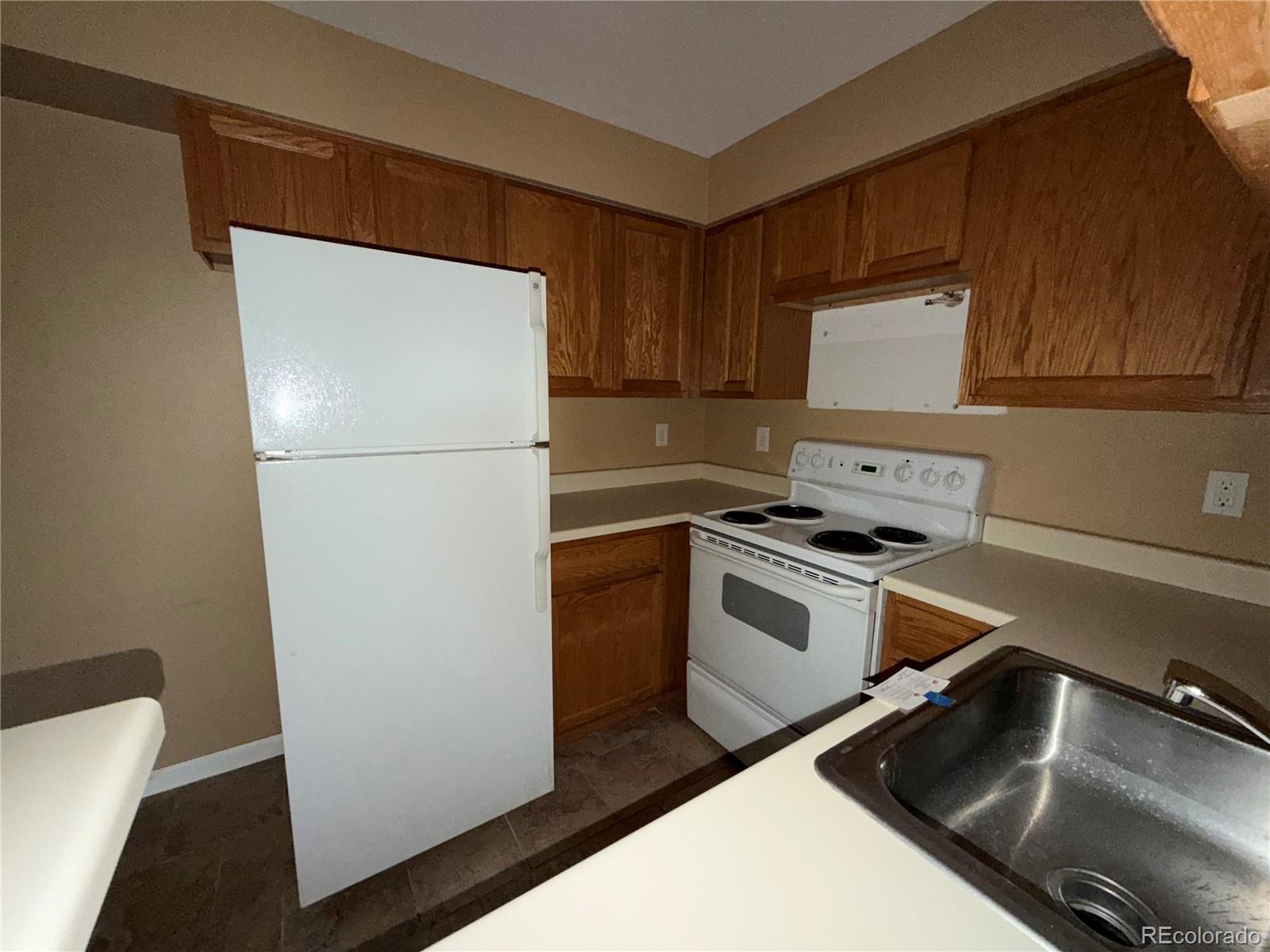 MLS Image #16 for 10150 e virginia avenue 18-107,denver, Colorado