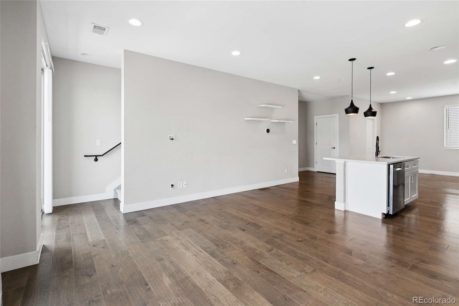 MLS Image #11 for 1935  eaton street ,lakewood, Colorado