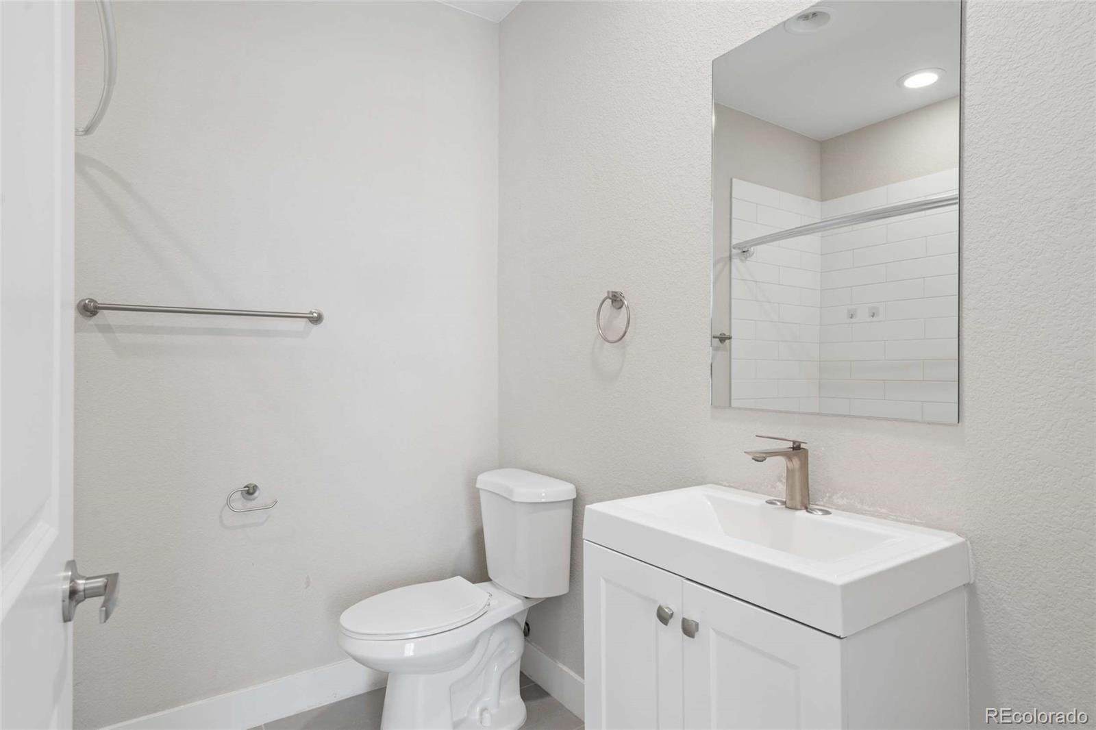 MLS Image #16 for 1935  eaton street ,lakewood, Colorado