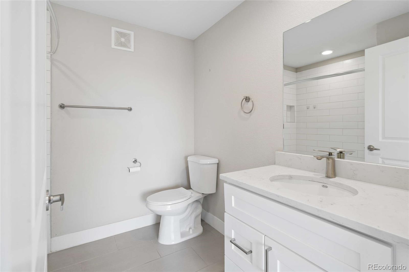 MLS Image #26 for 1935  eaton street ,lakewood, Colorado