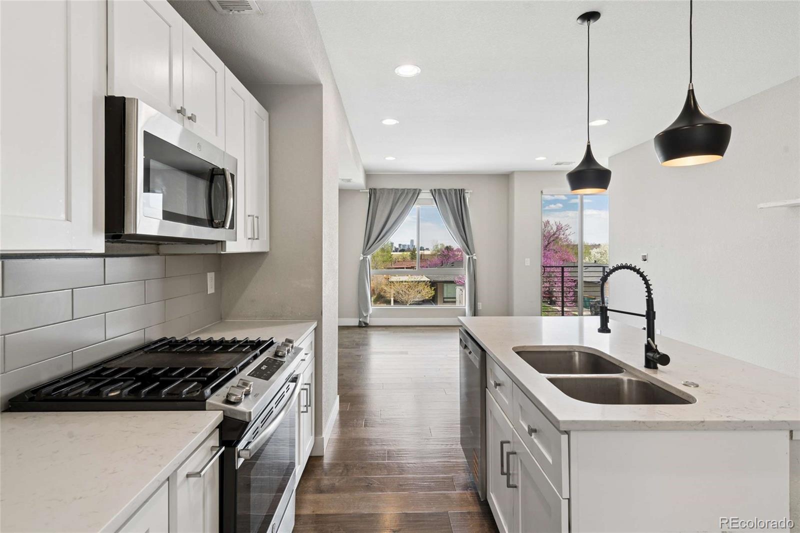 MLS Image #7 for 1935  eaton street ,lakewood, Colorado