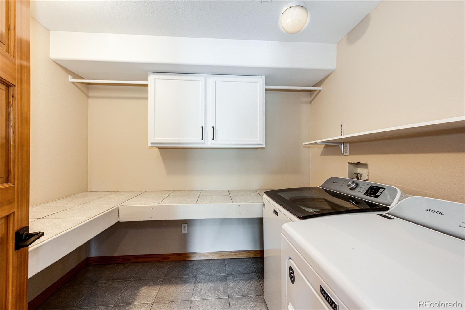 MLS Image #37 for 404 e lake place,centennial, Colorado
