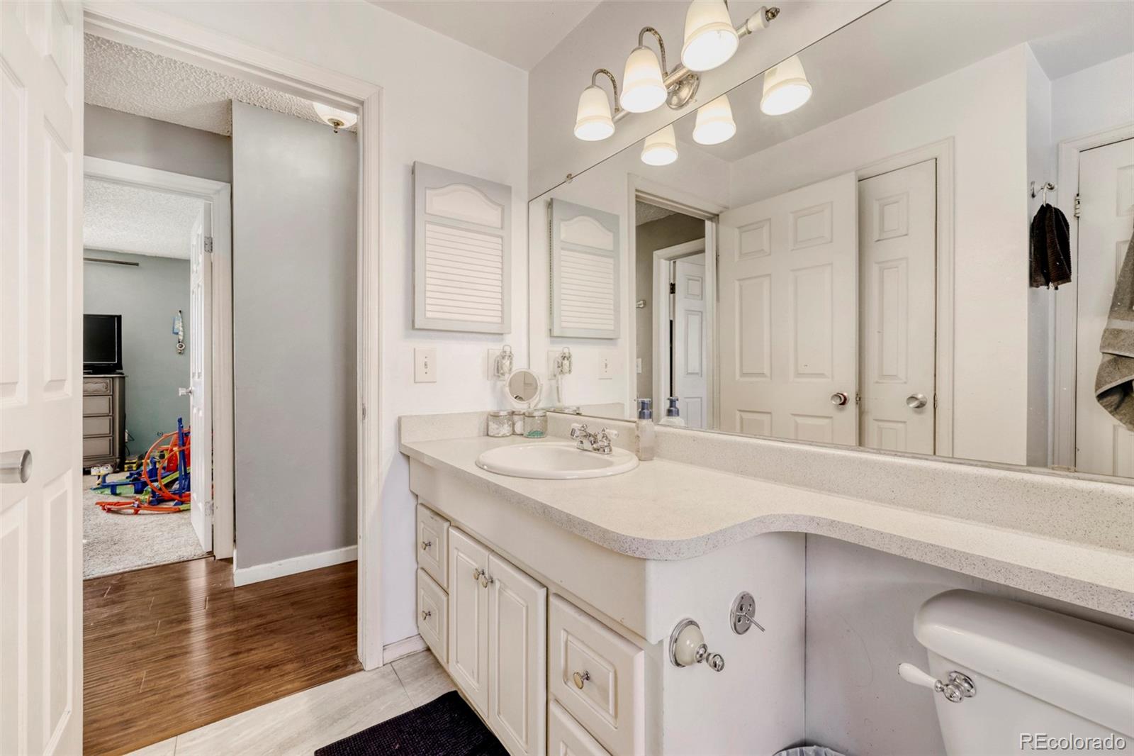 MLS Image #15 for 10940  dahlia way,thornton, Colorado