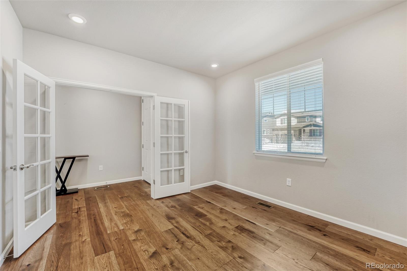 MLS Image #5 for 27942 e glasgow place,aurora, Colorado