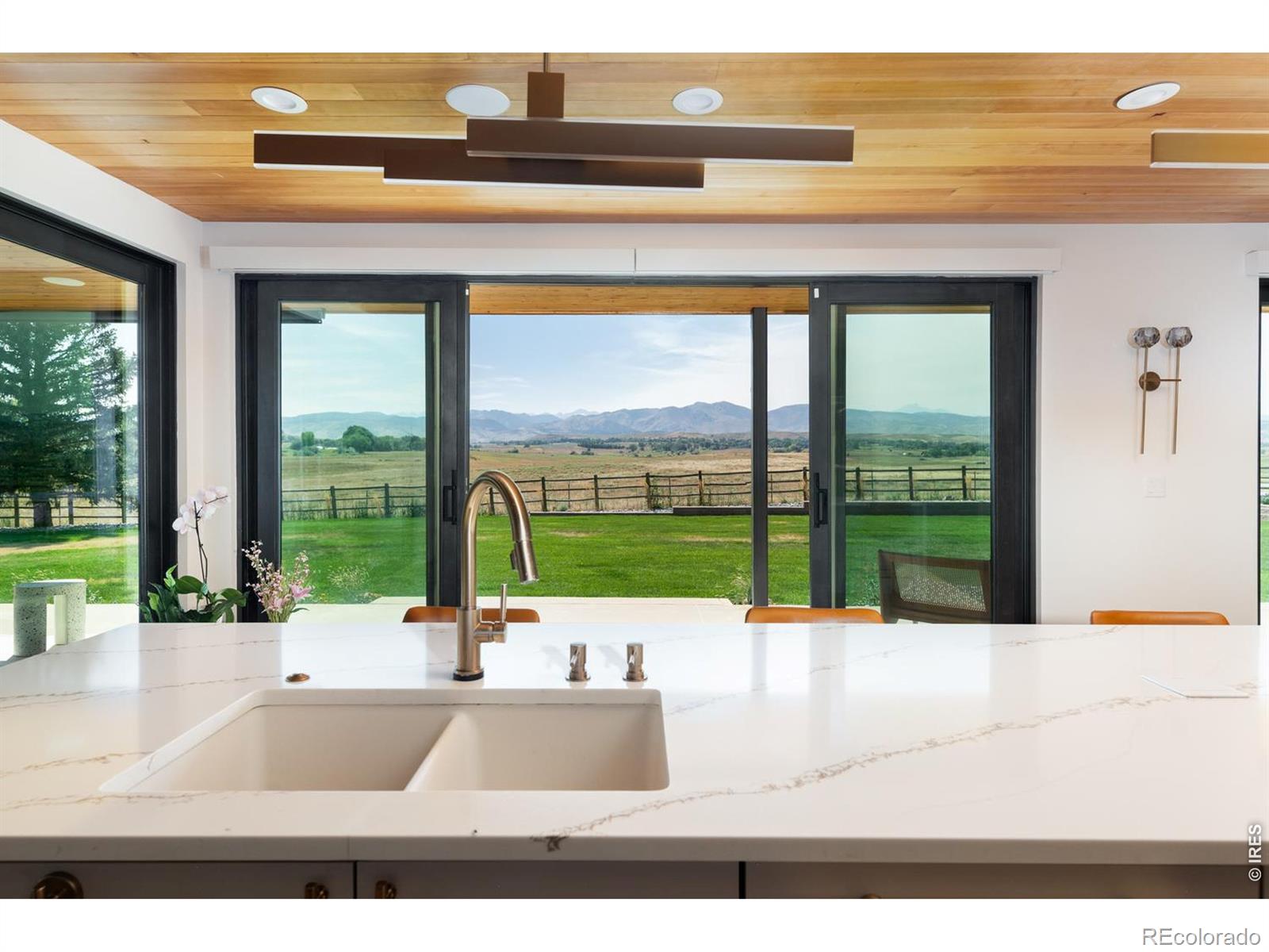 MLS Image #8 for 6915  goose point court,longmont, Colorado