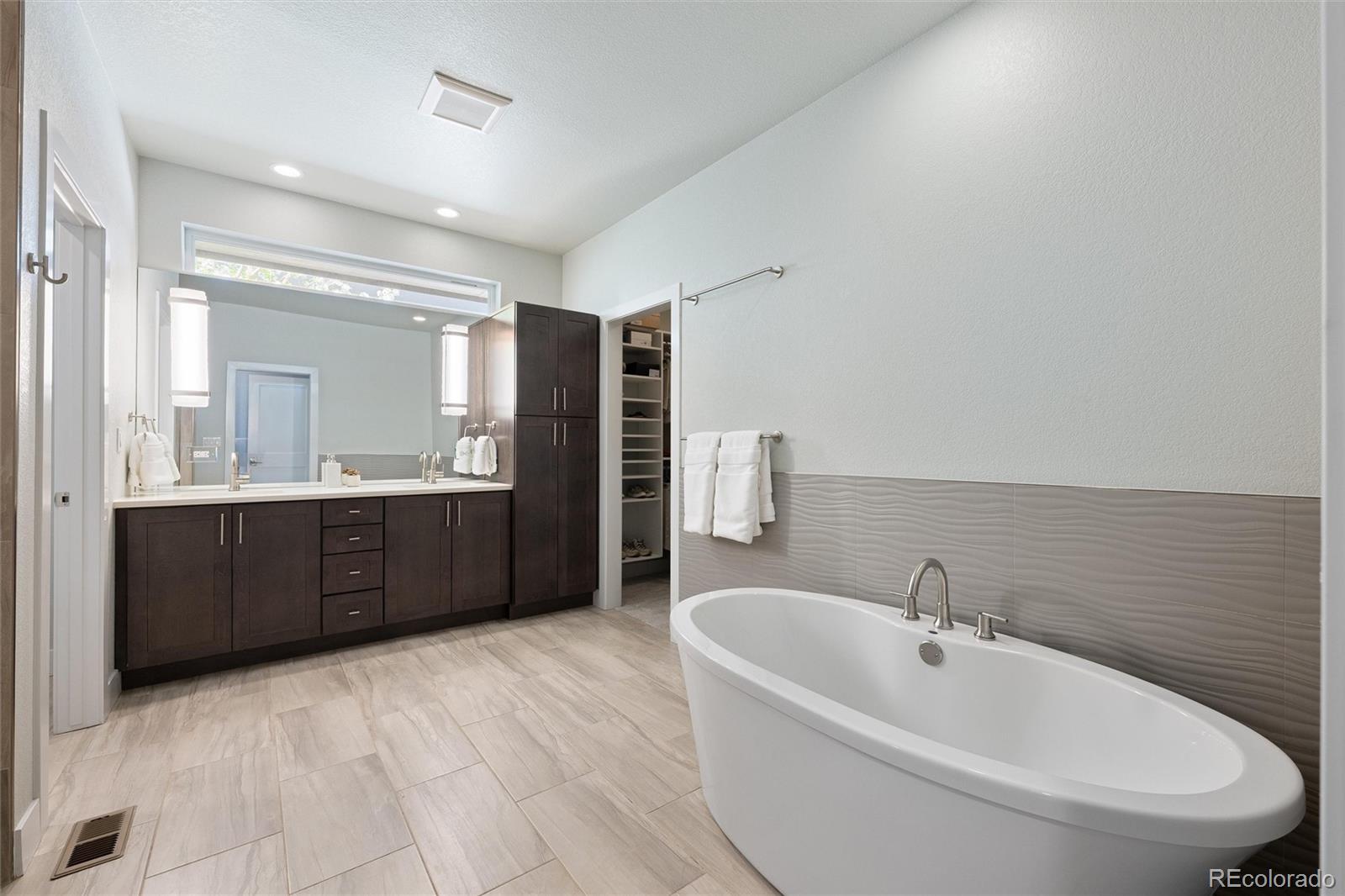 MLS Image #24 for 3031 s birch street,denver, Colorado