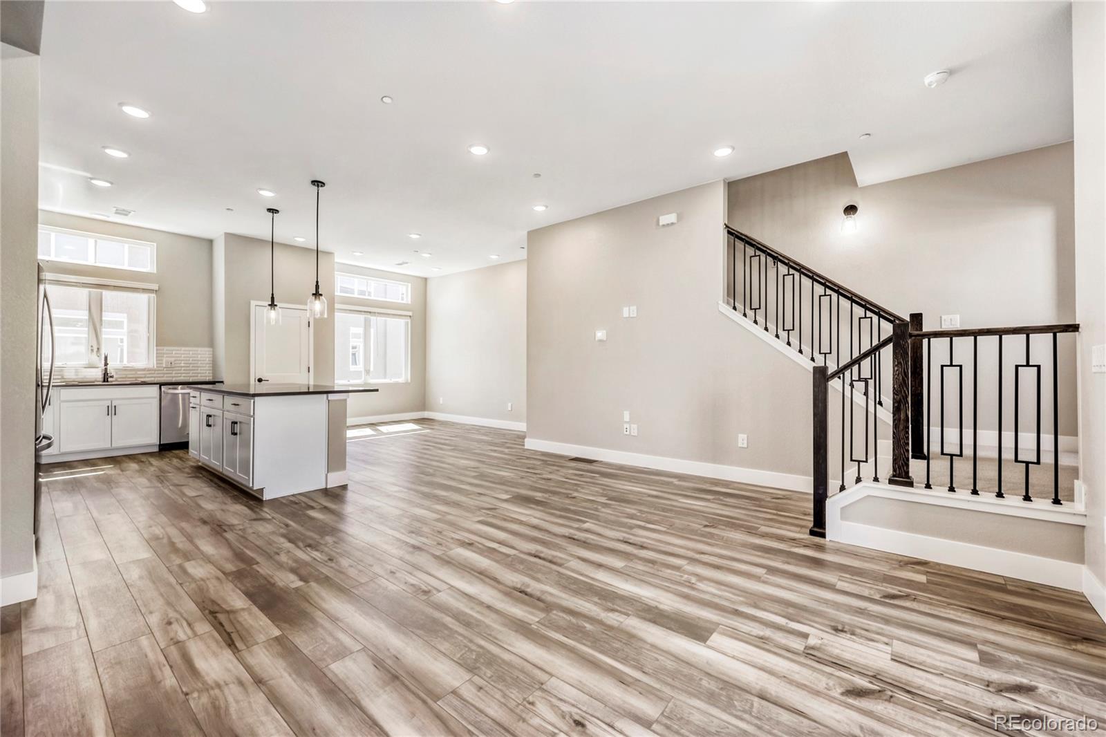 MLS Image #7 for 15558 w washburn avenue,lakewood, Colorado