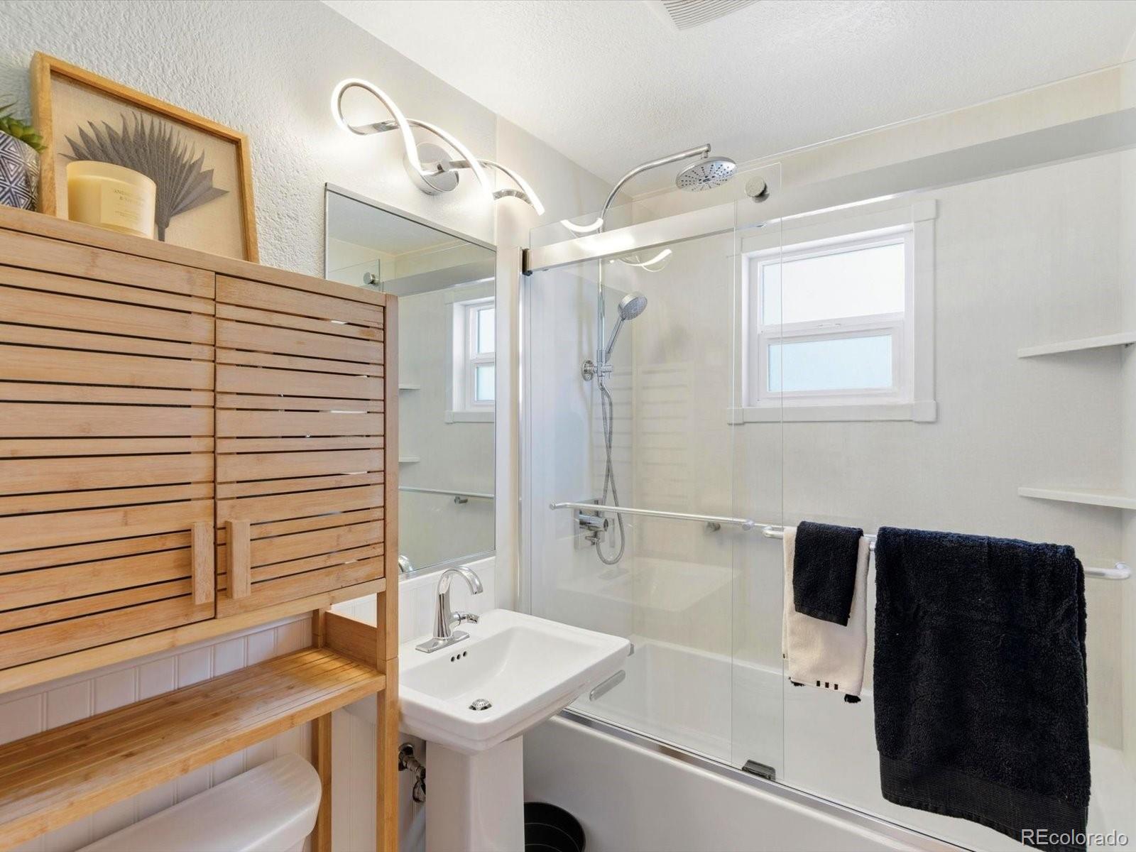 MLS Image #4 for 2746 s irving street,denver, Colorado