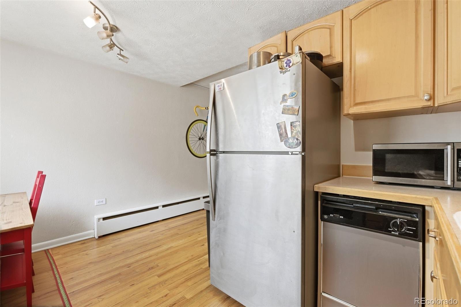 MLS Image #12 for 1063 n clarkson street,denver, Colorado
