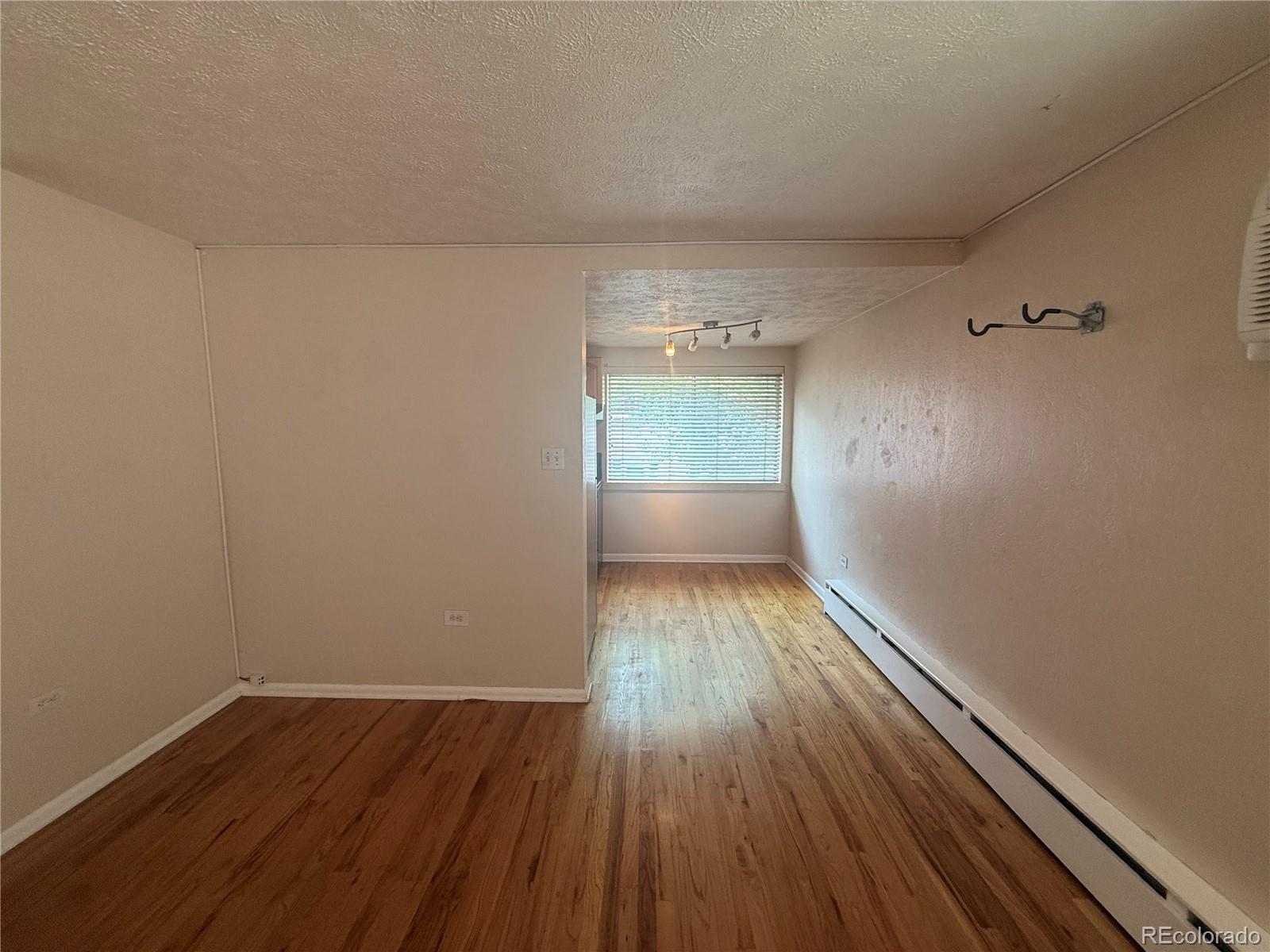 MLS Image #26 for 1063 n clarkson street,denver, Colorado