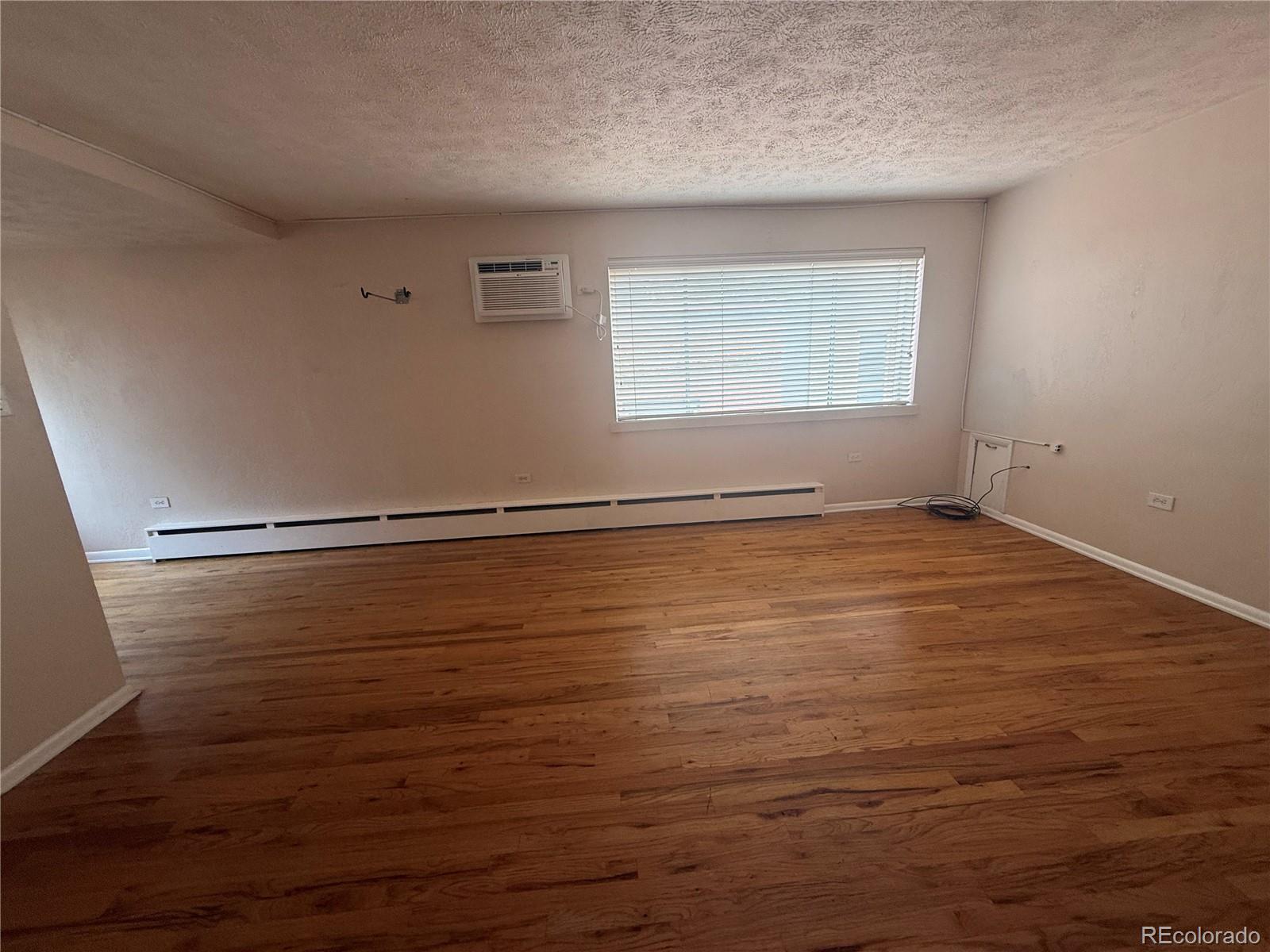 MLS Image #31 for 1063 n clarkson street,denver, Colorado