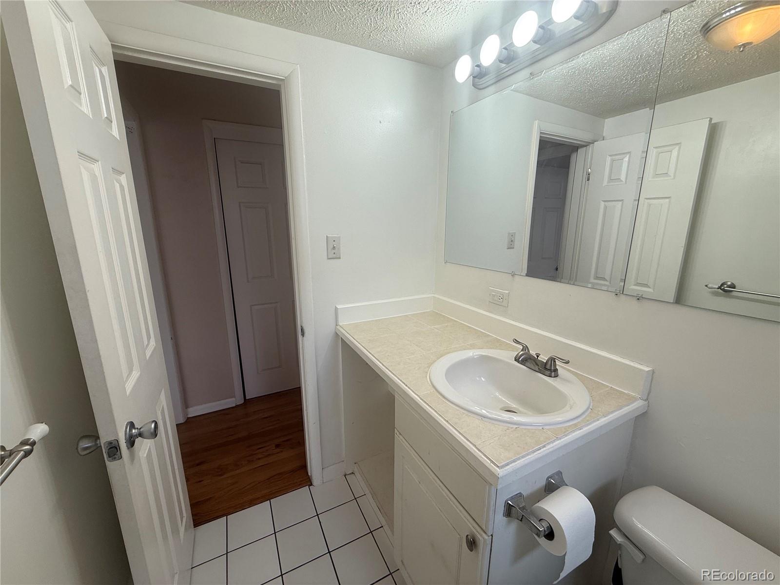 MLS Image #34 for 1063 n clarkson street,denver, Colorado