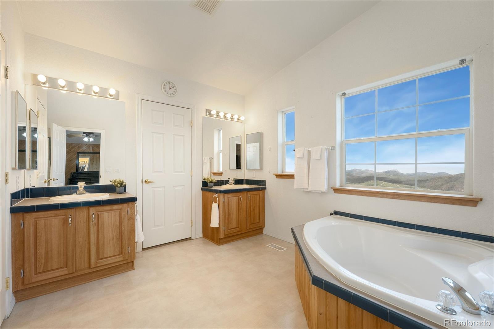 MLS Image #21 for 132  singing pines court,livermore, Colorado