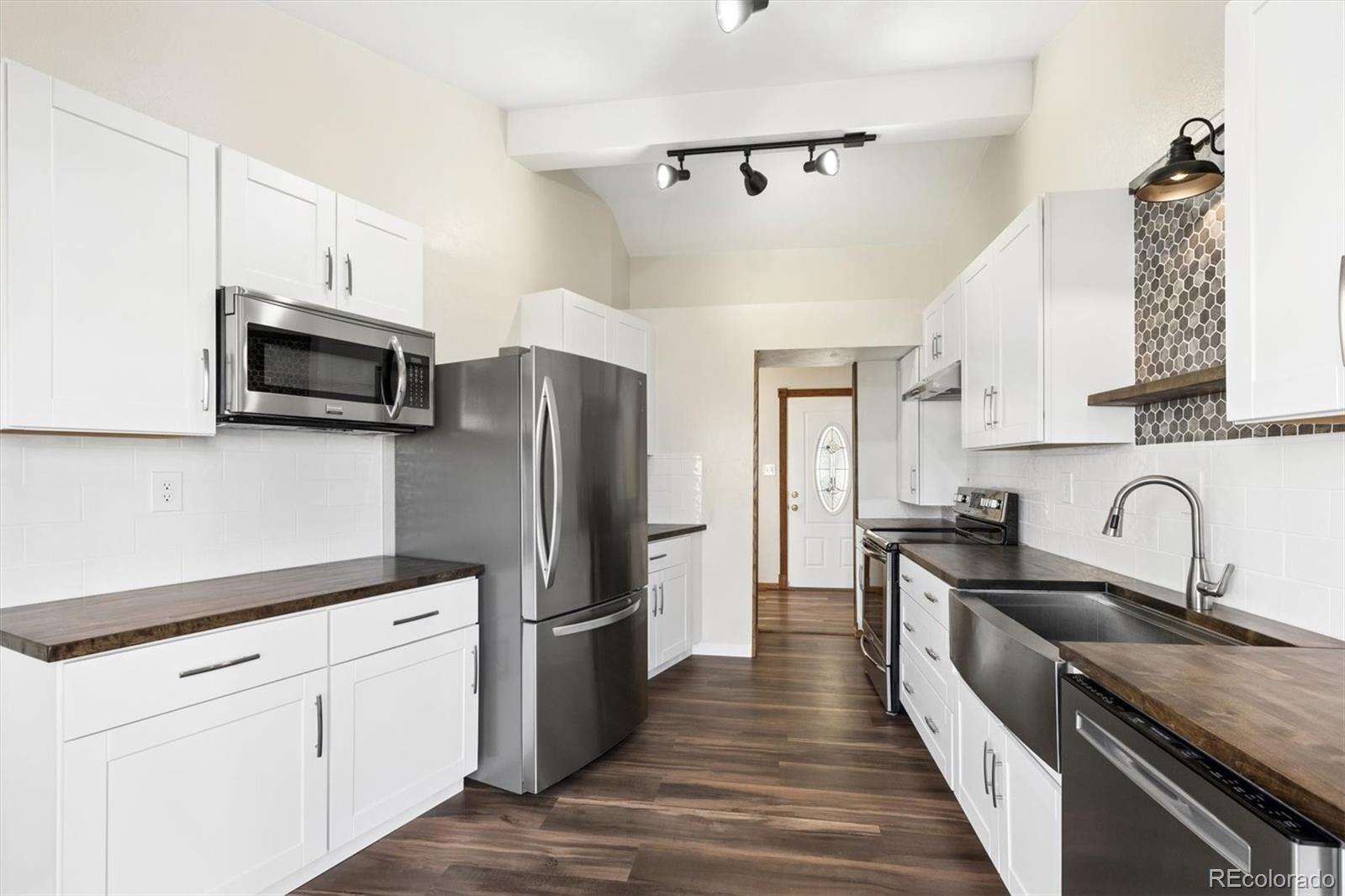 MLS Image #11 for 13805 w 82nd avenue,arvada, Colorado