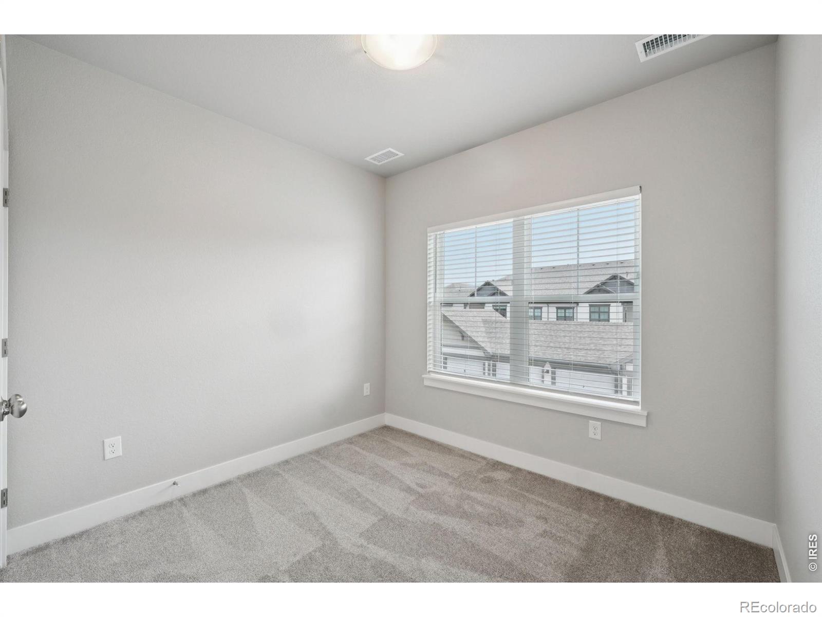 MLS Image #11 for 265  high point drive,longmont, Colorado