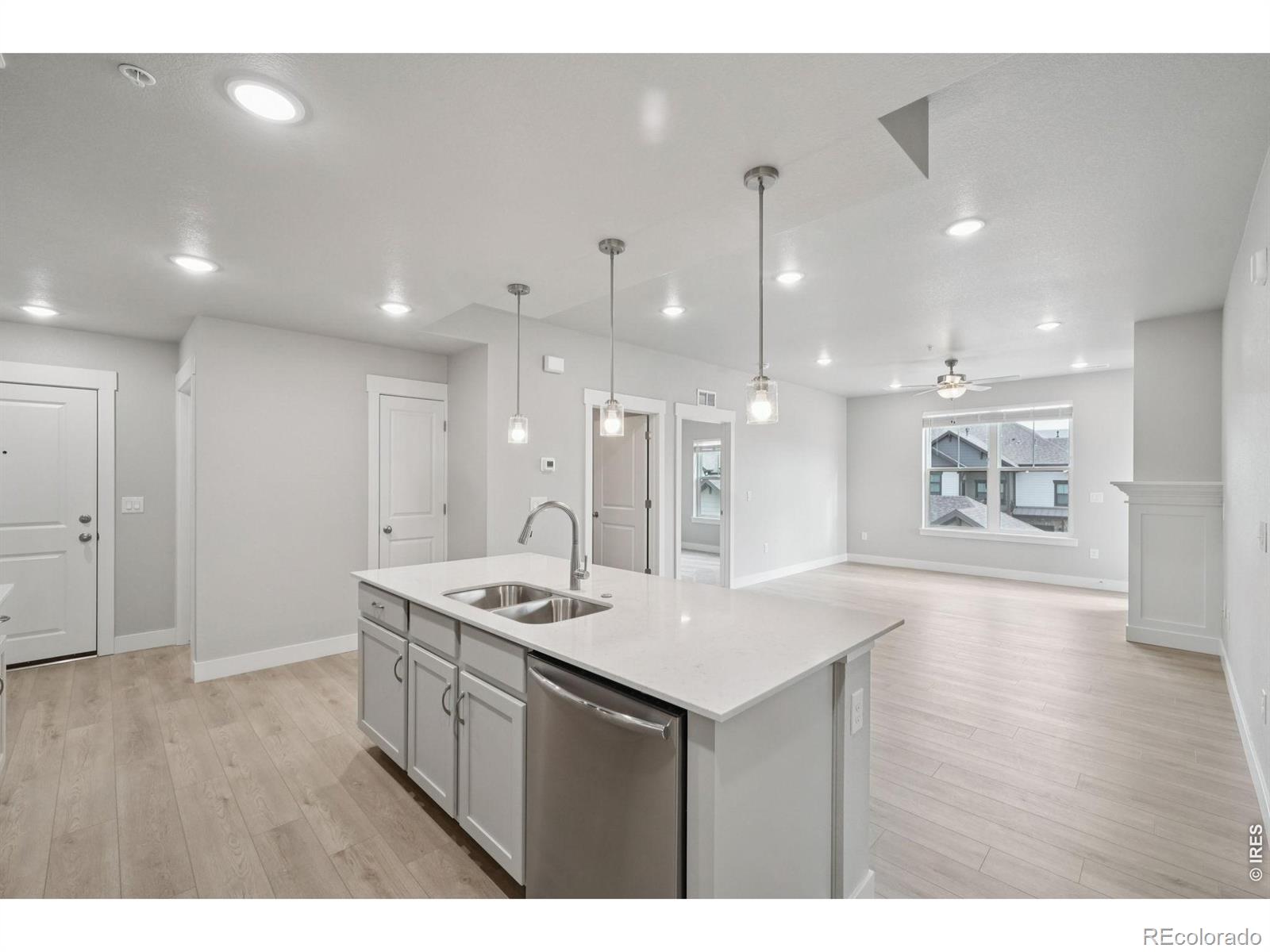 MLS Image #3 for 265  high point drive,longmont, Colorado