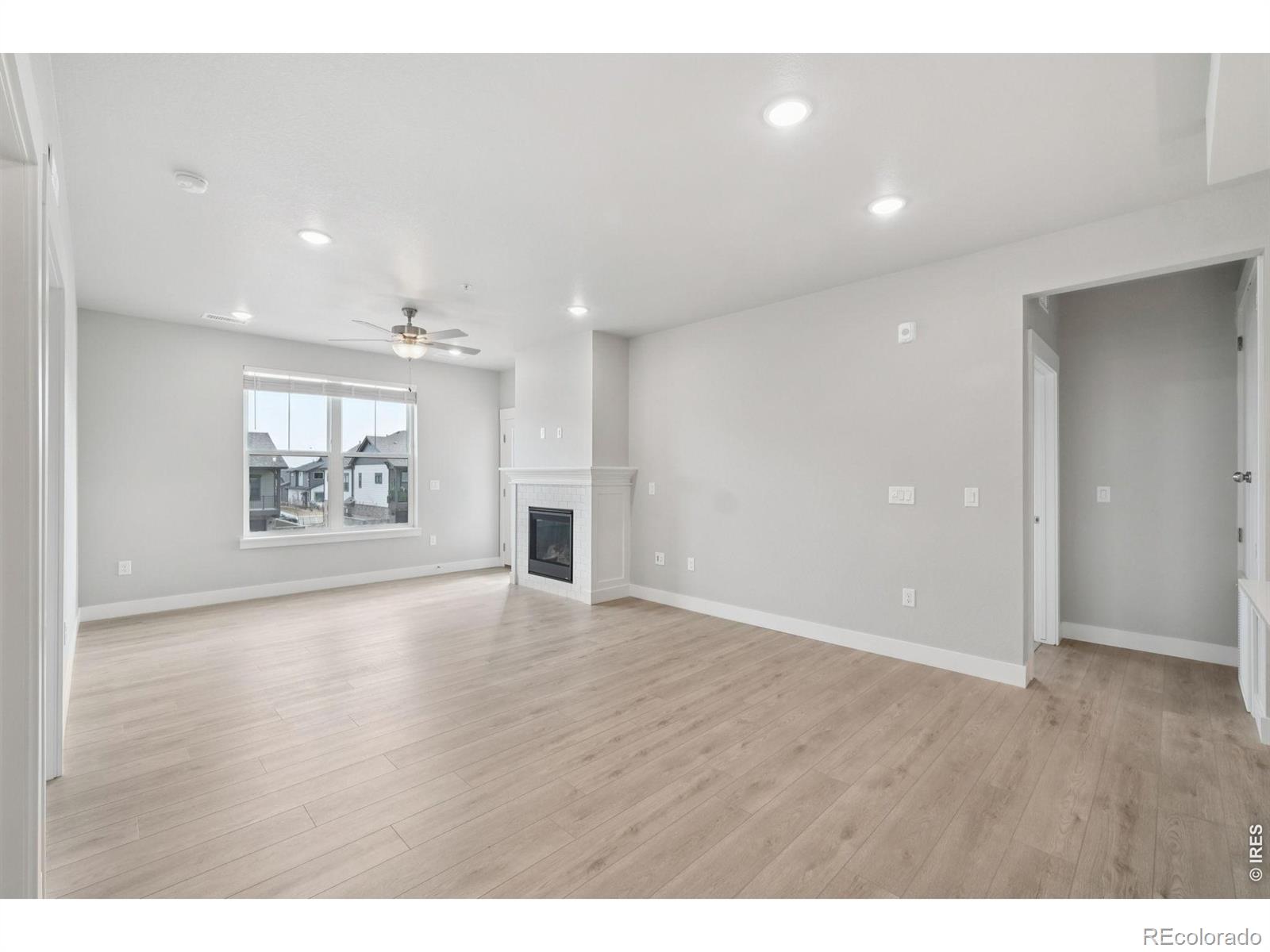 MLS Image #4 for 265  high point drive,longmont, Colorado