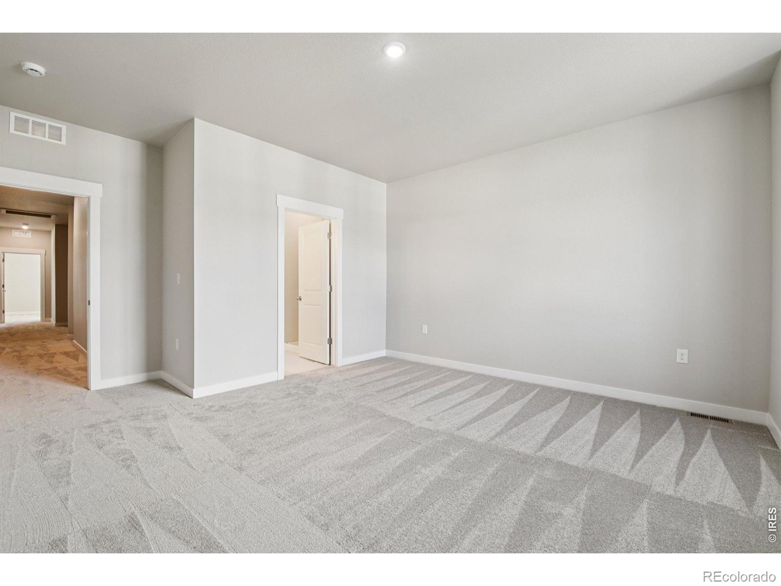 MLS Image #21 for 410  high point drive,longmont, Colorado