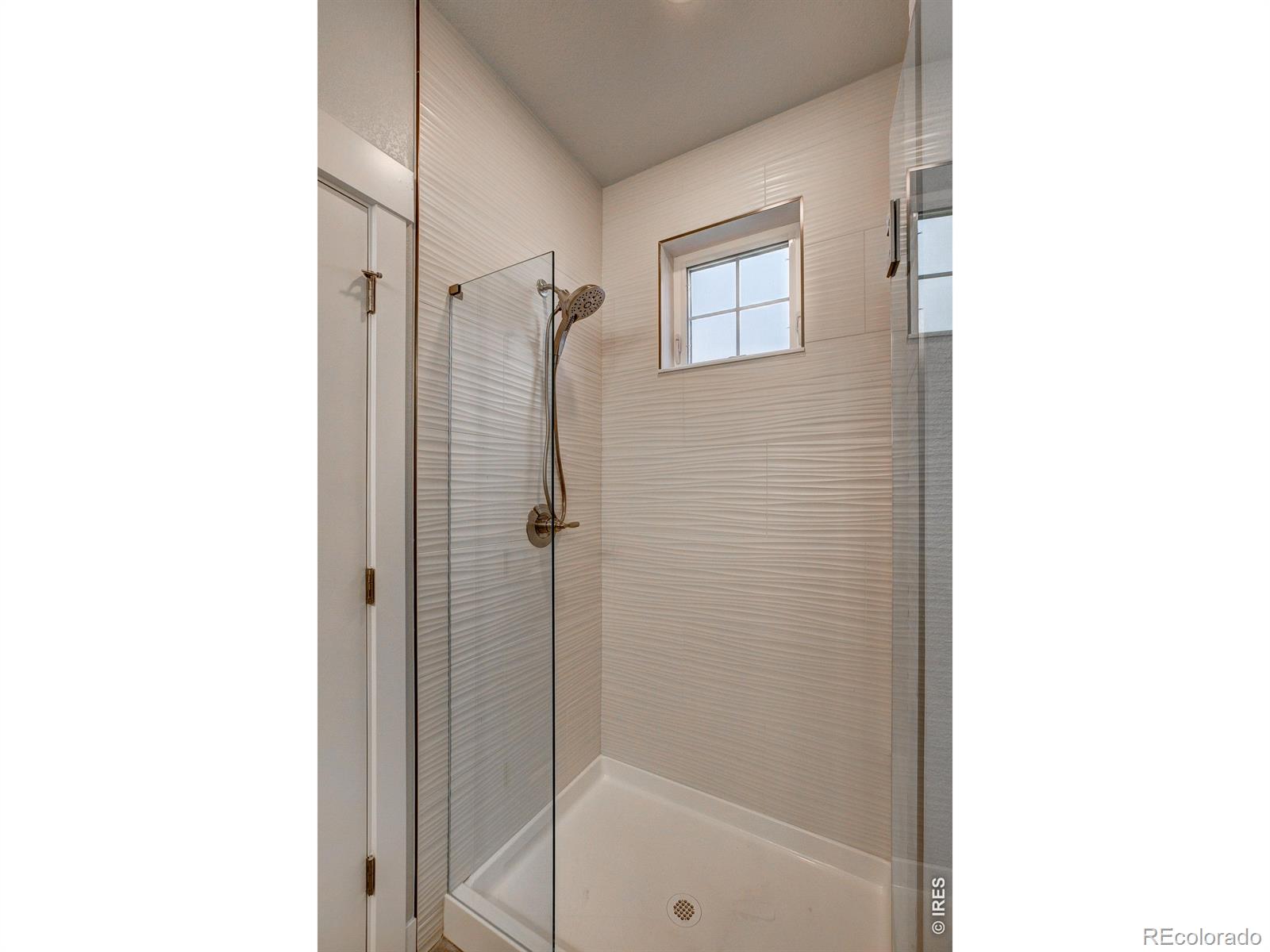 MLS Image #19 for 4204  trapper lake drive,loveland, Colorado