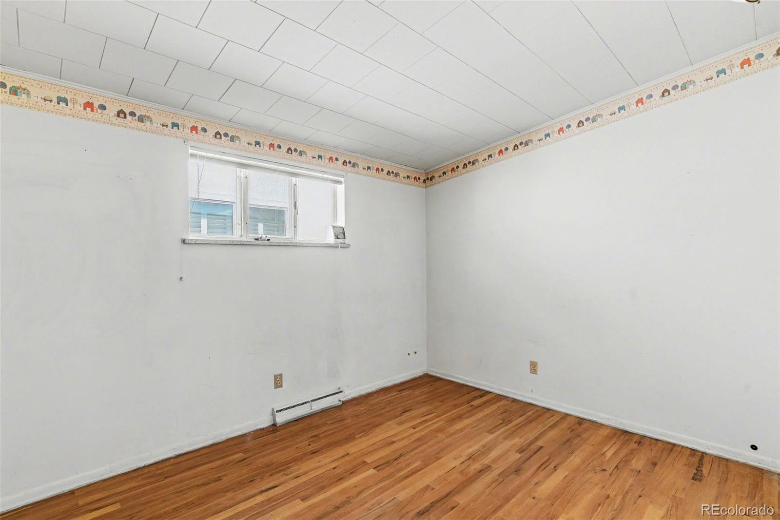 MLS Image #11 for 1018 s krameria street,denver, Colorado