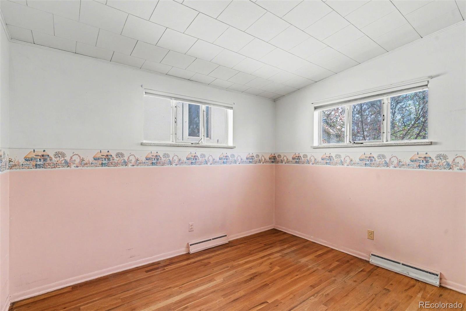 MLS Image #12 for 1018 s krameria street,denver, Colorado