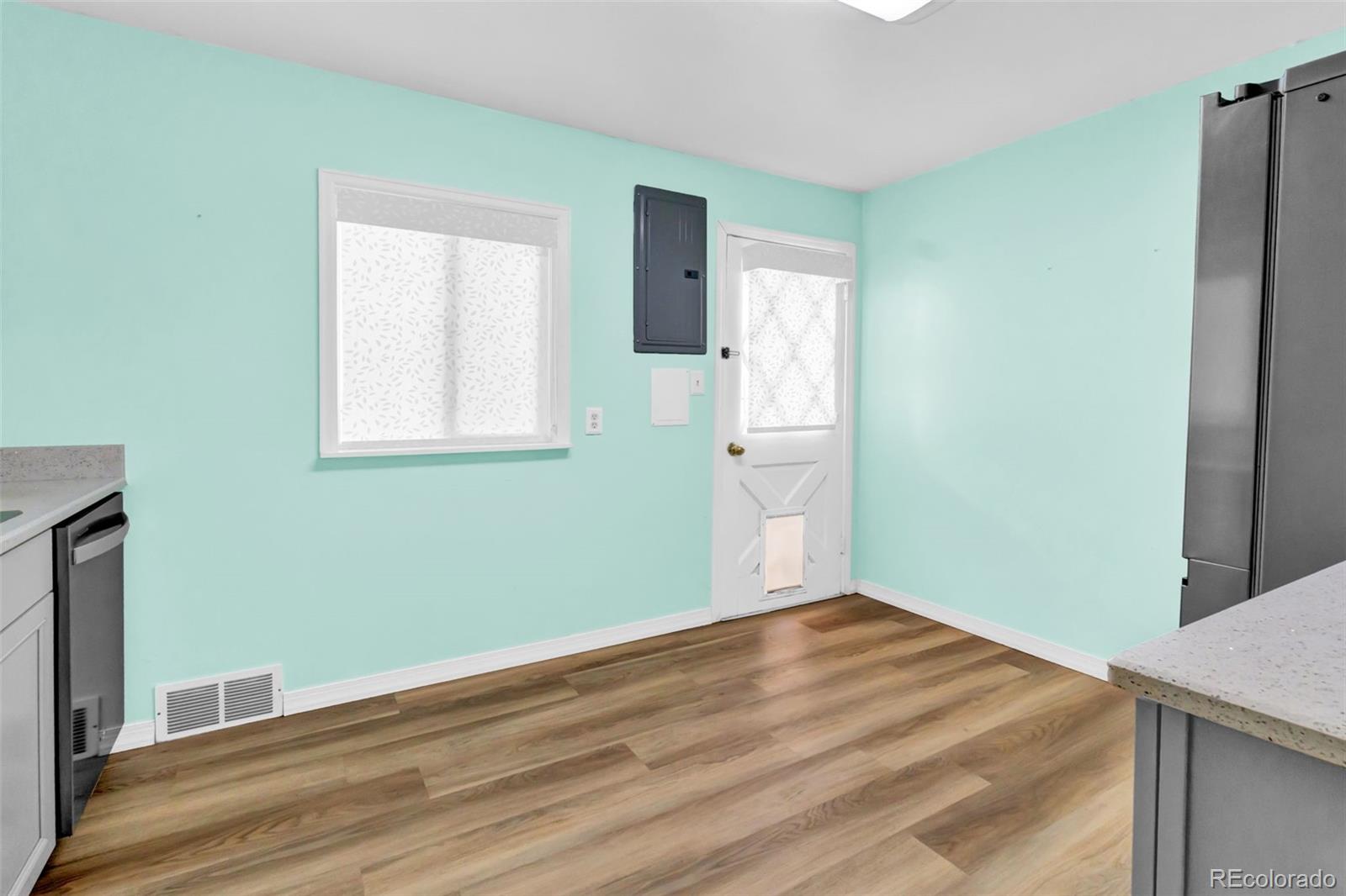 MLS Image #2 for 1201  hanover street,aurora, Colorado