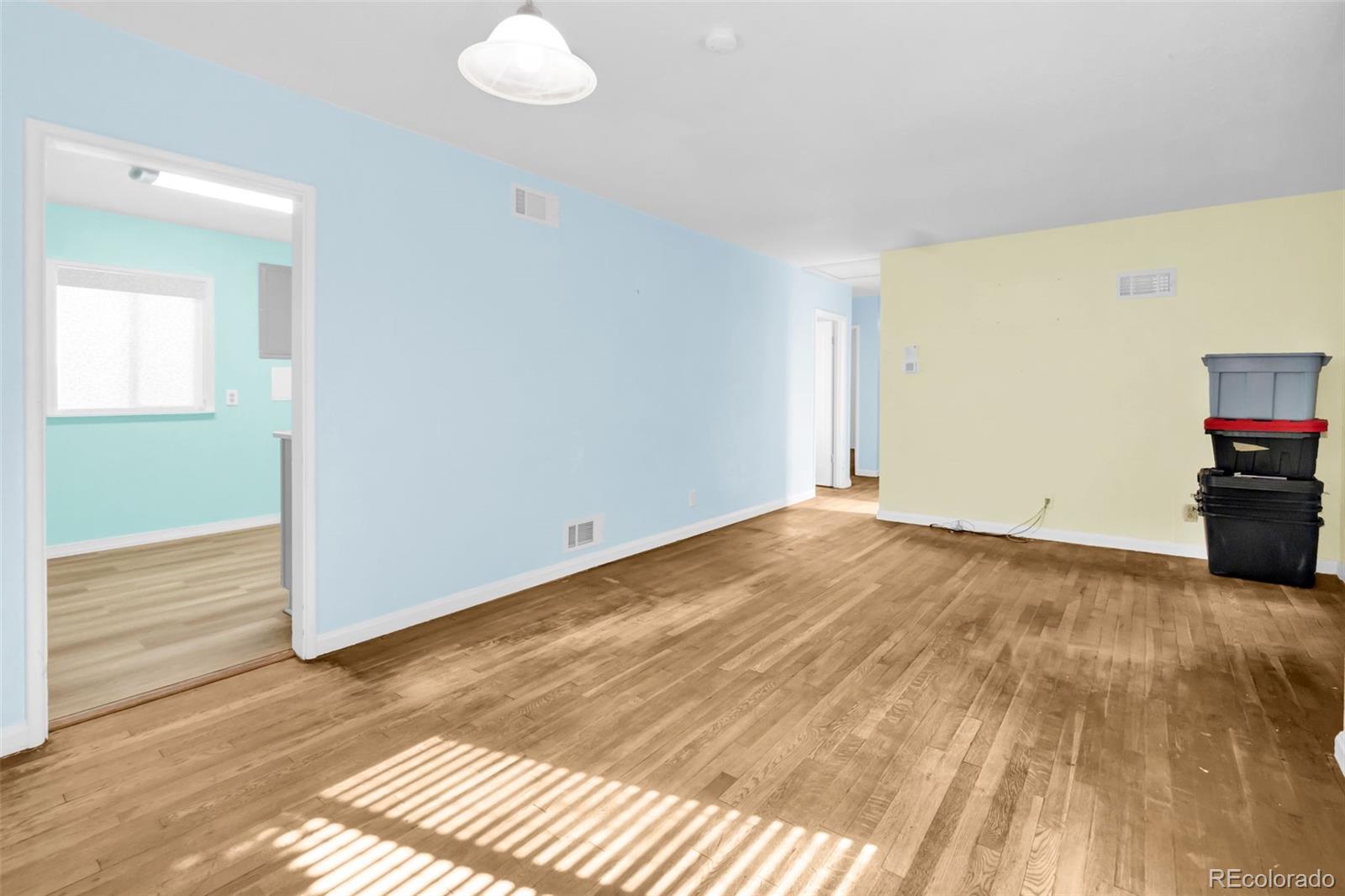 MLS Image #7 for 1201  hanover street,aurora, Colorado