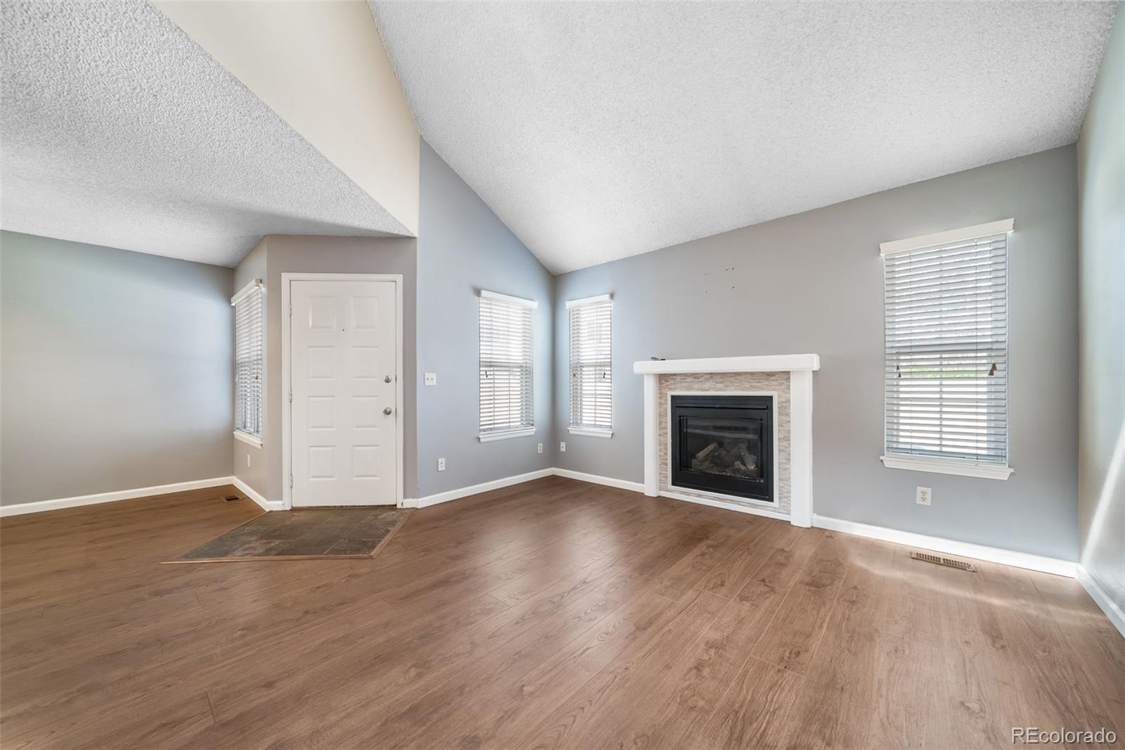 MLS Image #5 for 7370 e florida avenue,denver, Colorado